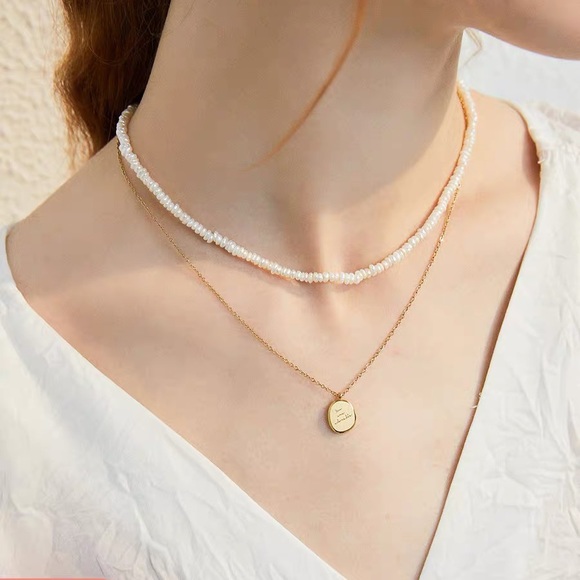 Jewelry - [SOLD] Dainty mini pearl necklace choker natural freshwater pearls 100% Handmade